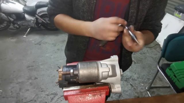 motor de arranque, desarme y comprobaciones :D смотреть онлайн