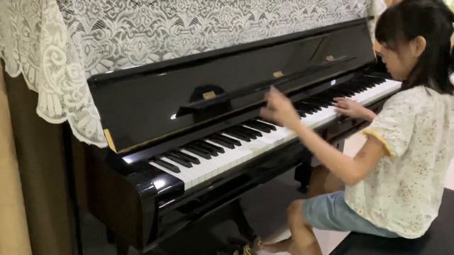Bella Ciao PIANO - Kids Version (Inspired by Peter Buka) - Money Heist Theme Song смотреть онлайн