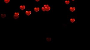 ФУТАЖ НА ПРОЗРАЧНОМ ФОНЕ СЕРДЕЧКИ ПАДАЮТ ВНИЗ