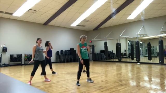 Zumba with Sonja- Strip That Down by Liam Payne смотреть онлайн
