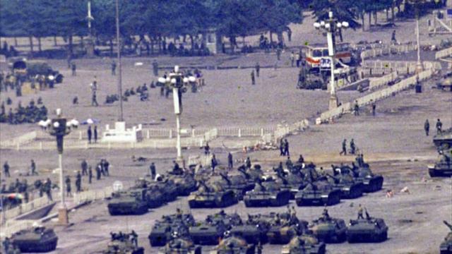 Maximus Kong, P. 2 - Tiananmen Square смотреть онлайн