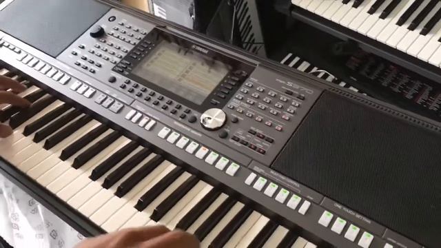 Nhạc sĩ đến mua đàn organ YAMAHA PSR-S970 смотреть онлайн