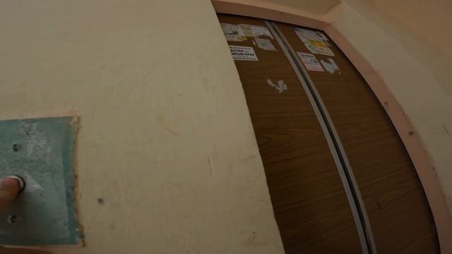 ?6 дней до Нового Года! ?Старый лифт в доме 121 серии! Лифт КМЗ(Q=320, V=0.8, 1988 г.в.) смотреть онлайн