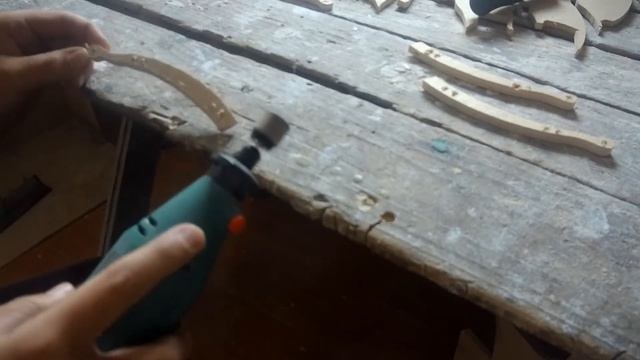 Как сделать нож бабочку Кровавая паутина из кс го из дерева своими руками ! смотреть онлайн