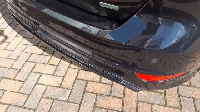 Reynolds of Selby 2014 Ford Focus Zetec S in Panther Black смотреть онлайн