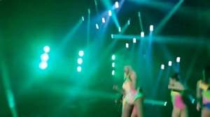 Ольга Полякова - Бывший. Дворец Украина