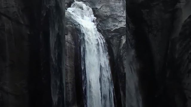 Relaxing water fall effect смотреть онлайн