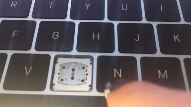 replace key & butterfly mechanism on A1707 macbook pro laptop смотреть онлайн