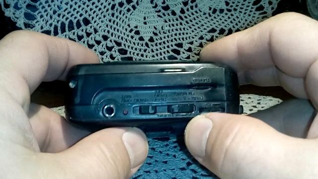 Обзор.Walkman AIWA TA223 STEREO RADIO CASSETTE смотреть онлайн