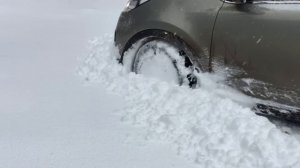 киа спортейдж 2017р 2.0 дизель  в снігу