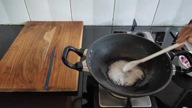 Bawkbawn Rawh Tui Taka Kan Dan/Fry Eggplant Recipe/Mizo Eisiam/@RosysKitchenMizoram смотреть онлайн