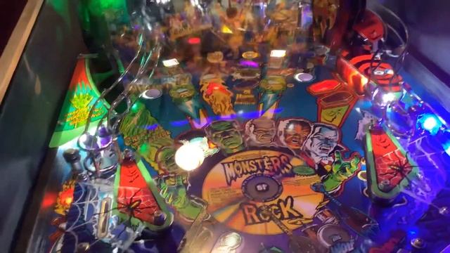 Monster Bash Tips and Tricks смотреть онлайн