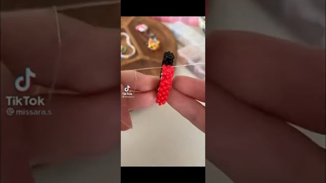 извините возможно слышно мурлыканье кота идеи и туториалы для бисероплетения смотреть онлайн