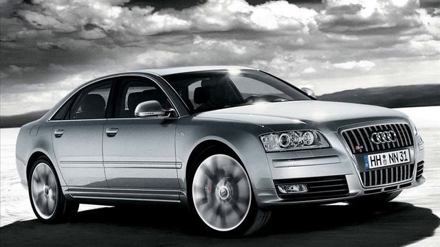 Audi A8 W12