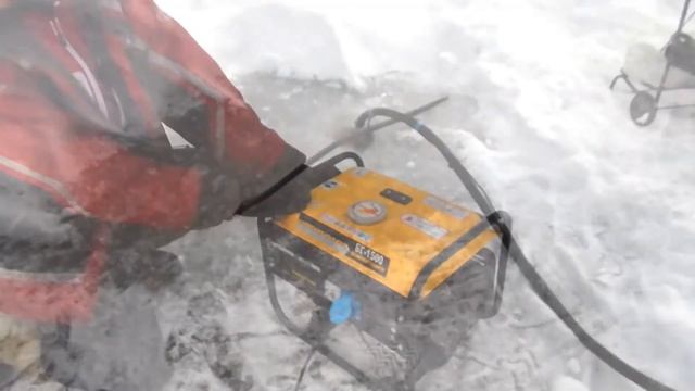 Пробую залить озеро, под каток. 19.11.2020 смотреть онлайн