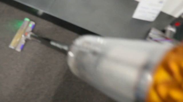 Why is Everyone Buying These???- Dyson V11 | Dyson V15 Quick Look & Brief Demonstration!! смотреть онлайн