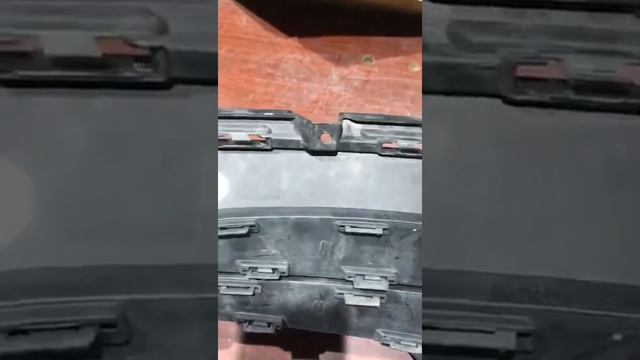 18981 Решетка в бампер правая / заглушка Hyundai i40 2015- смотреть онлайн