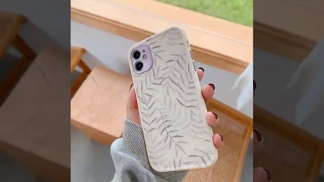 чехол на iPhone смотреть онлайн