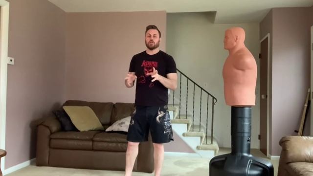 Dynamic, Static, and PNF stretching - - 1 Minute Martial Arts Quick Tips смотреть онлайн