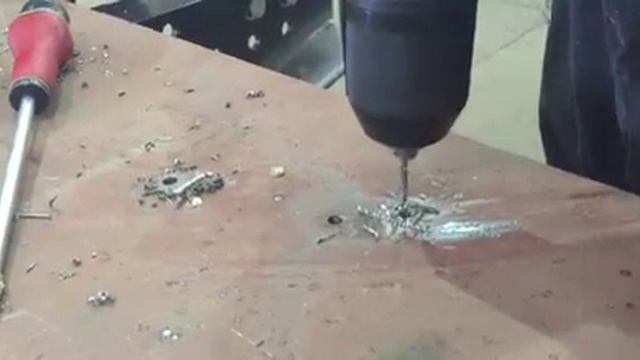 How to drill HARDOX 450 the easy way смотреть онлайн