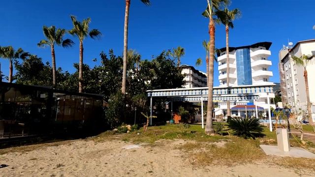 Что происходит зимой на пляже Клеопатра Алания Турция смотреть онлайн