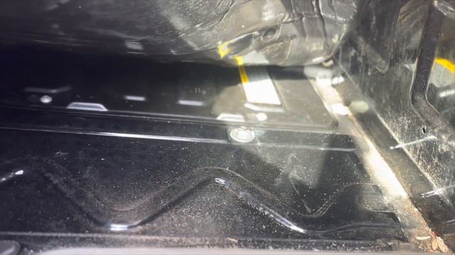 ?Mercedes sprinter 2017 battery/alternator workshop light came up смотреть онлайн