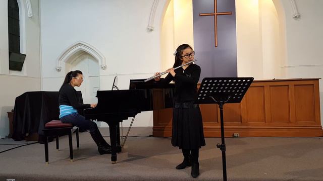 Carmen fantasie ( Habanera.variation and Final ) смотреть онлайн