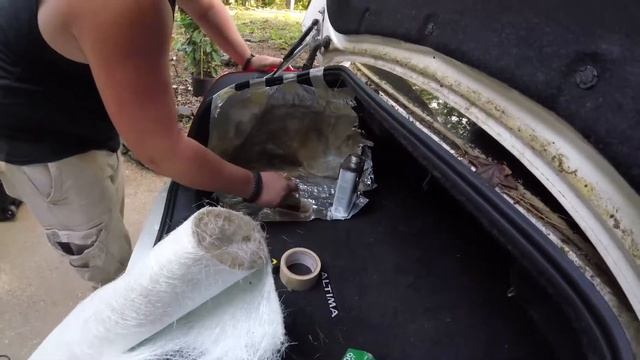 Nissan Altima Coupe Custom Sub Install p.1 смотреть онлайн