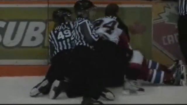 Klarc Wilson vs Taylor Orser.wmv смотреть онлайн
