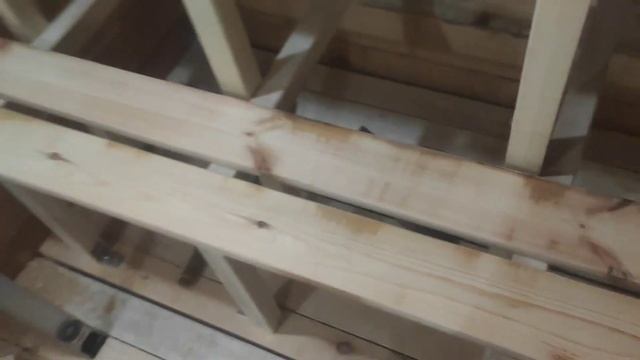 собрал полки в бане