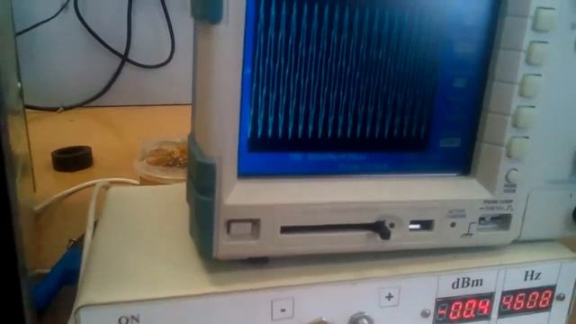 Генератор НЧ сигнала синусоидальной формы на AD9833 + измеритель уровня AD8307 под управлением MEGA смотреть онлайн