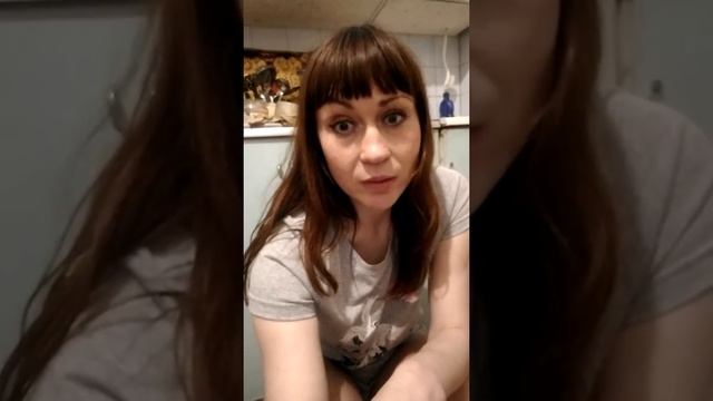 Почему мужики хвастают девушками своими квартирами? смотреть онлайн