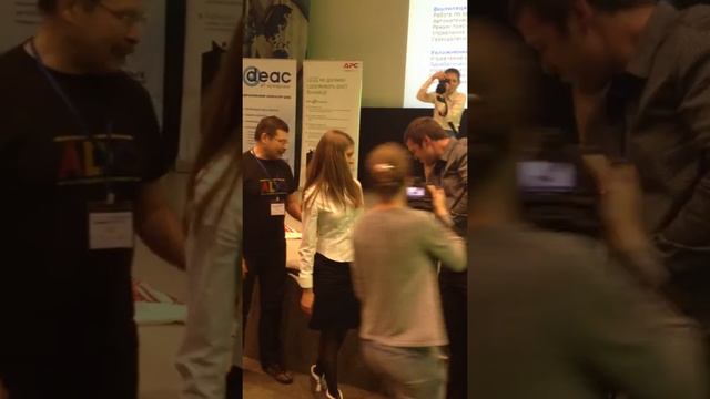 Розыгрыш ценных призов на Форуме Вокруг ЦОД смотреть онлайн