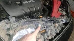 Регулировка фар на Лансер 10