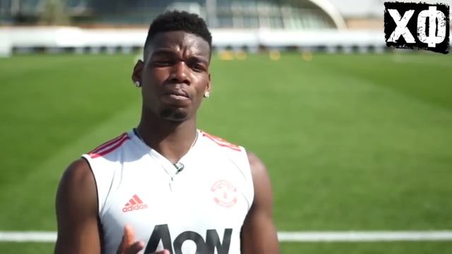 Погба невероятно красиво остановил мяч во время интервью! Почти не отвлёкся! смотреть онлайн