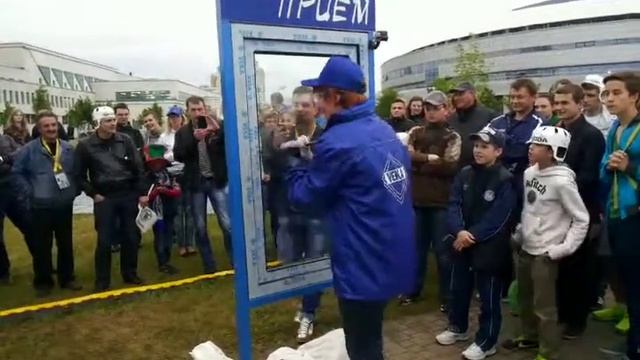 сломай окно смотреть онлайн