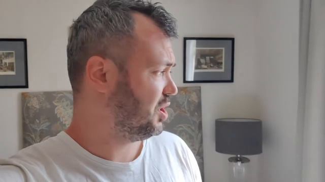 Уханский вирус в Сингапуре. Мастурбация в Лондоне смотреть онлайн