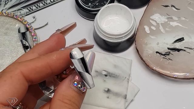 Ombre nail art trend. The Nightmare Before Christmas Nails. Halloween nails 2022. Ombre french nail смотреть онлайн