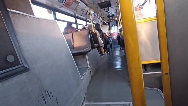 В автобусе. Тюмень от 14.02.2023 АЕ 828 72 МАЗ-103.469 Маршрут 14 @bus72-video-tyumen смотреть онлайн