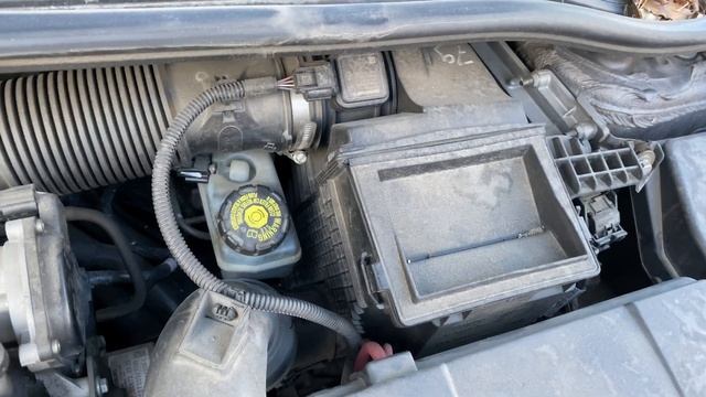 Renault Clio 4 : Presentation Rapide Du Moteur смотреть онлайн