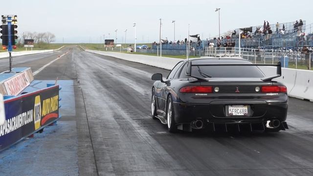 1999 Mitsubishi 3000GT VR4 1/4 Mile Drag Sacramento Raceway смотреть онлайн