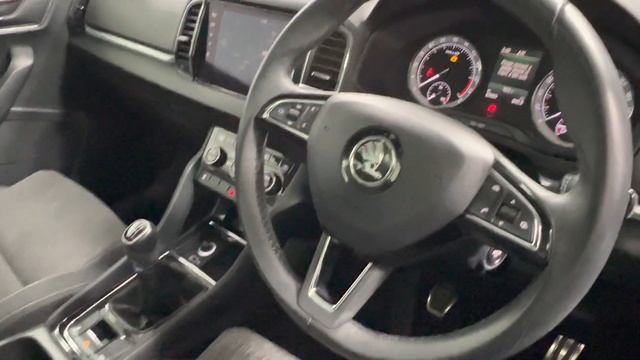 181DL1503 SKODA KAROQ STYLE 1.6 TDI 116HP смотреть онлайн