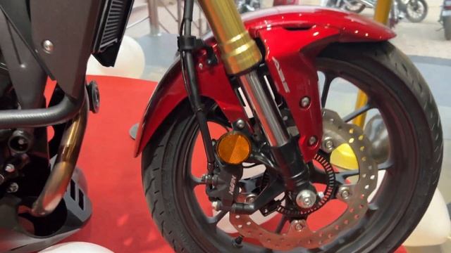 Riding 2022 New Honda CB300 R On Launching Day - Full Review My Opinion -  Better Than KTM Duke 390