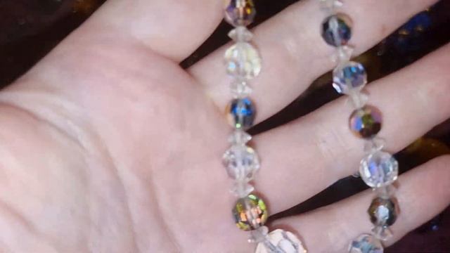 МЕГАЛОТ: винтажная европейская бижутерия смотреть онлайн