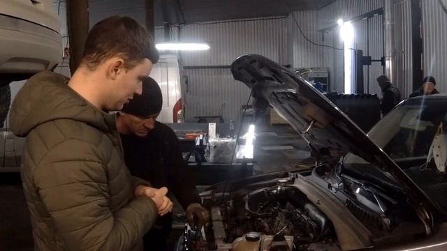 JEEP- ремонт мотора Multiair 2.4 | Прогорел клапан Джип Ренегат смотреть онлайн