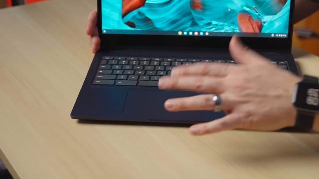 Lenovo Flex 3i Chromebook Hands-On & Impressions смотреть онлайн