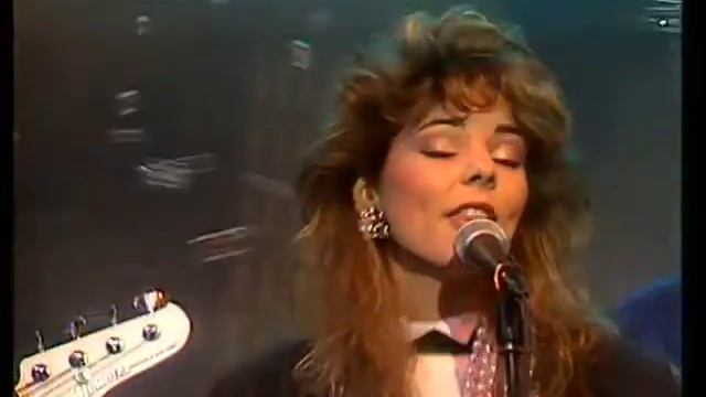 Sandra In The Heat Of The Night смотреть онлайн