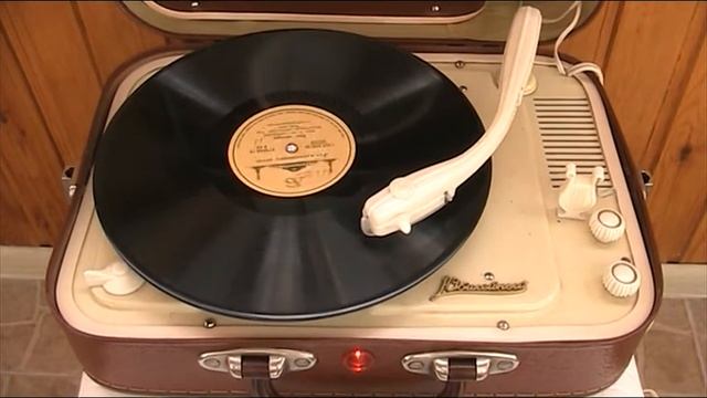 Нас четыре. смотреть онлайн