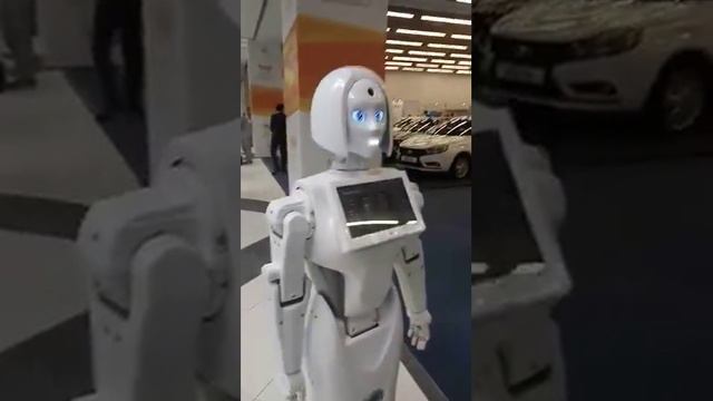 МЕФТ 2016 робот Kiki смотреть онлайн