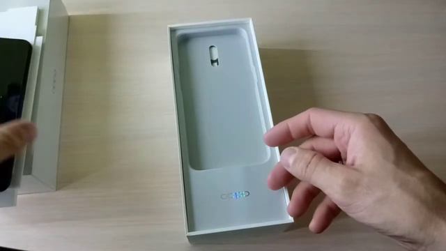 Oppo Reno Z unboxing ? Распаковка Oppo Reno Z смотреть онлайн
